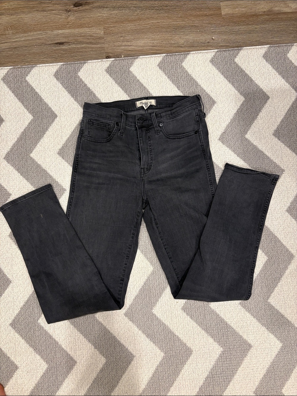 Madewell mid rise stove pipe jeans